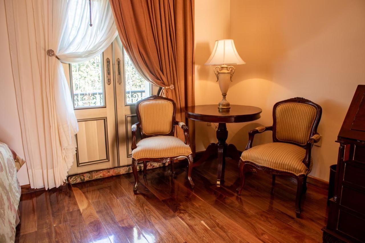 Hotel Real Hacienda Santo Tomas Colonia Gustavo Baz Prada エクステリア 写真