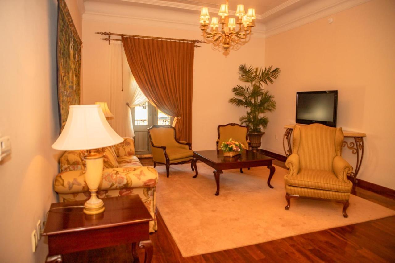 Hotel Real Hacienda Santo Tomas Colonia Gustavo Baz Prada エクステリア 写真
