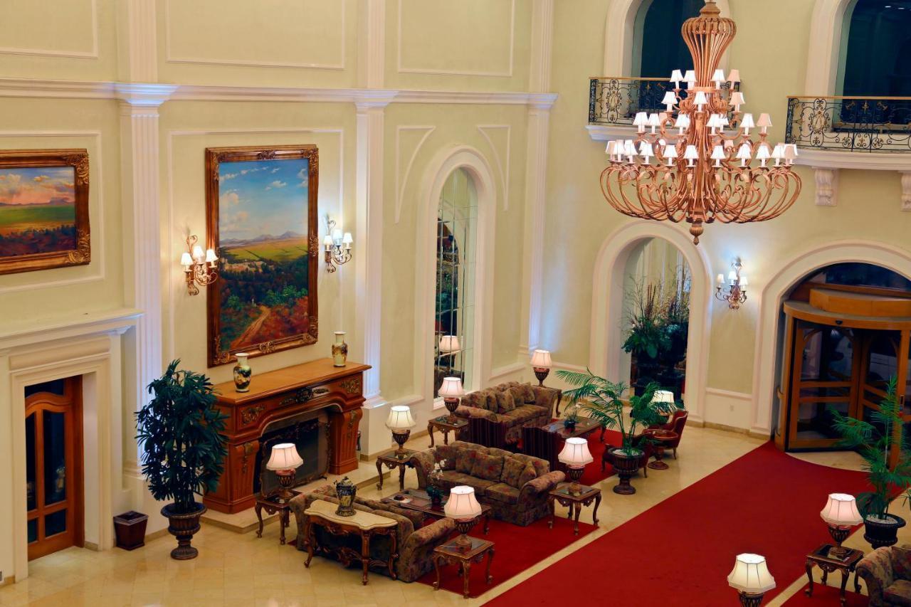 Hotel Real Hacienda Santo Tomas Colonia Gustavo Baz Prada エクステリア 写真
