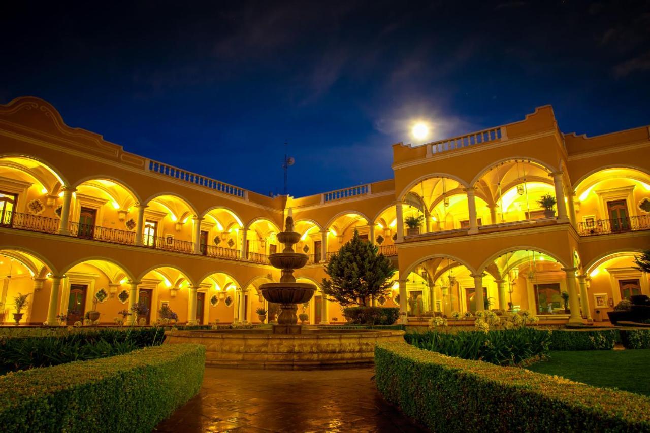 Hotel Real Hacienda Santo Tomas Colonia Gustavo Baz Prada エクステリア 写真